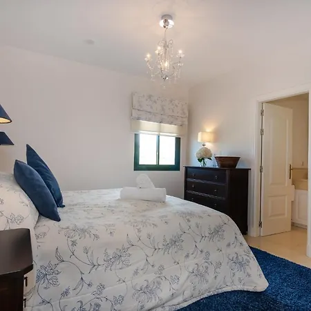 公寓 4202 Three Bedroom Duplex Penthouse 贝纳阿维斯